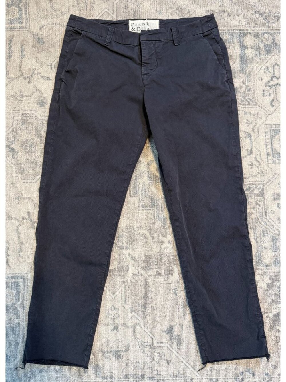Frank & Eileen Women's Wicklow Chino Crop Twill Pants Size 2 Straight Leg Gray